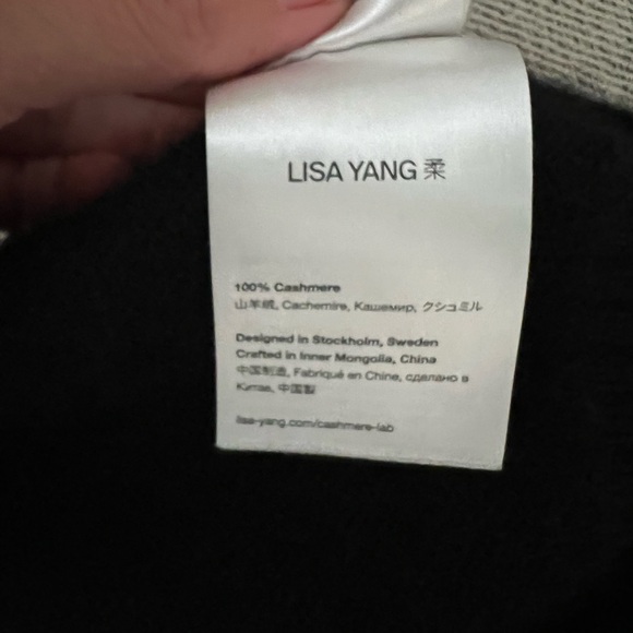 Lisa Yang Cashmere Sleeveless Crop Top/Bralette -  size 0 - Picture 5 of 6